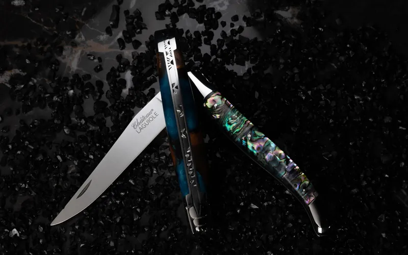 Folding Knives