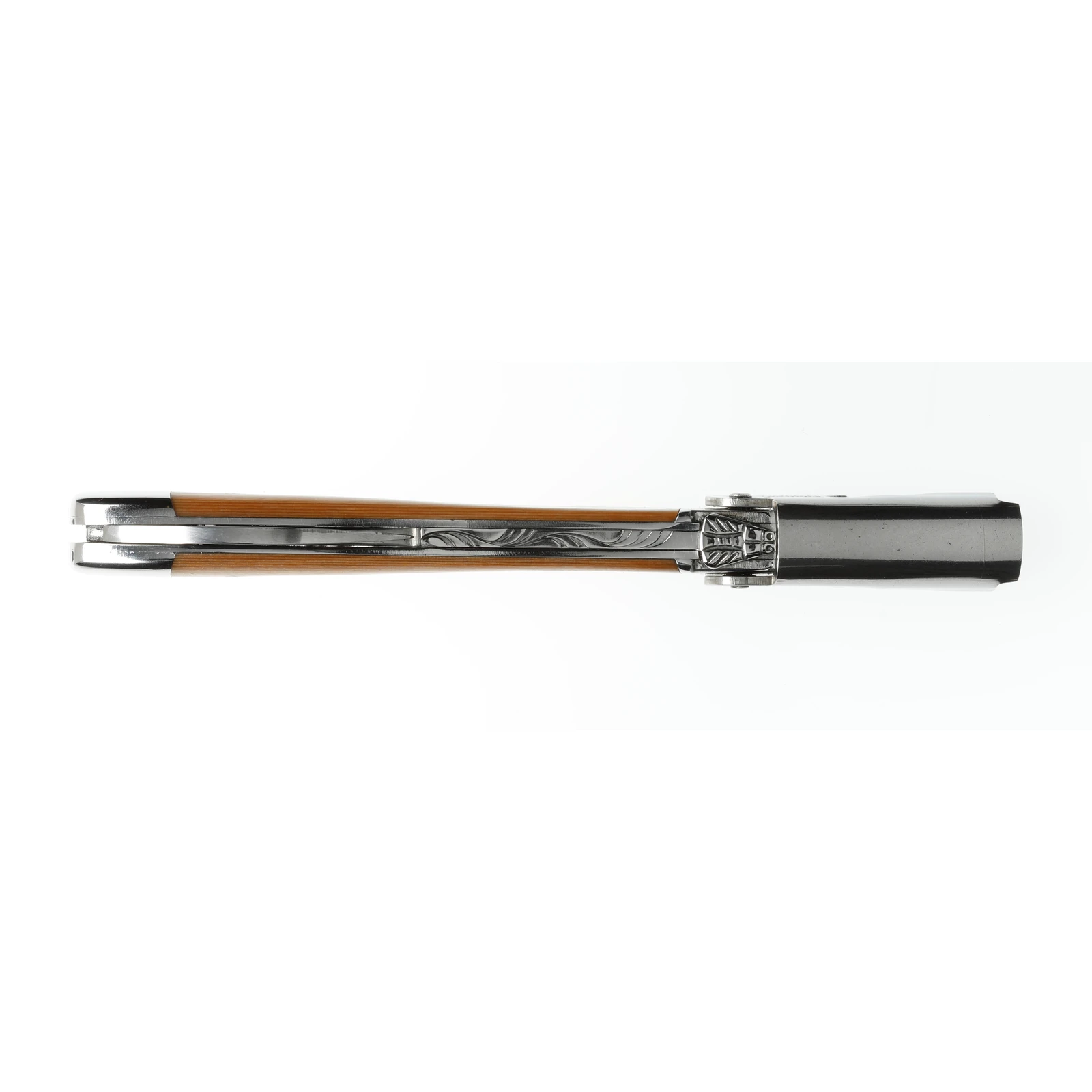 Château LAGUIOLE corkscrew Classic Natural Stamina